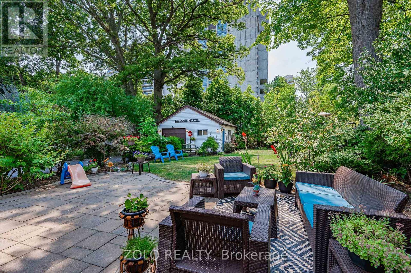 442 QUEEN MARY DRIVE, Oakville (QE Queen Elizabeth) — photo 2