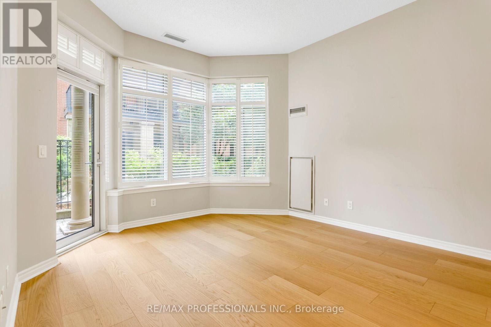 102 - 350 PRINCESS ROYAL DRIVE, Mississauga (City Centre) — photo 10