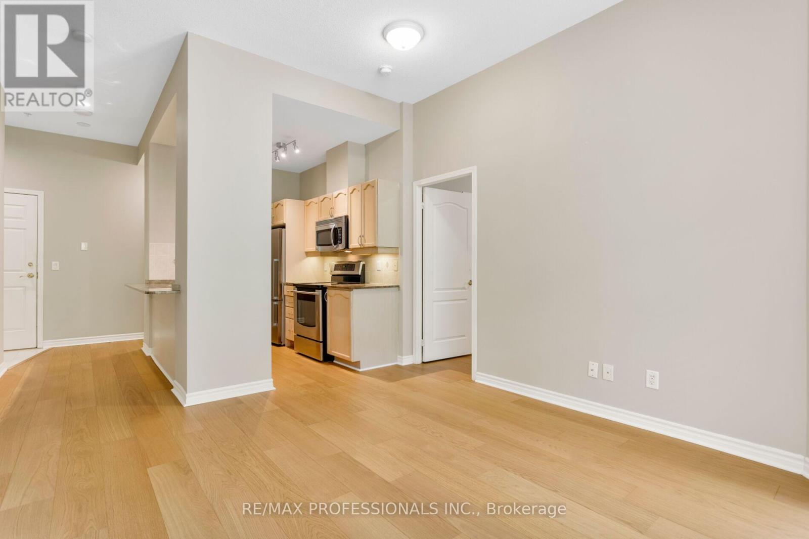 102 - 350 PRINCESS ROYAL DRIVE, Mississauga (City Centre) — photo 12
