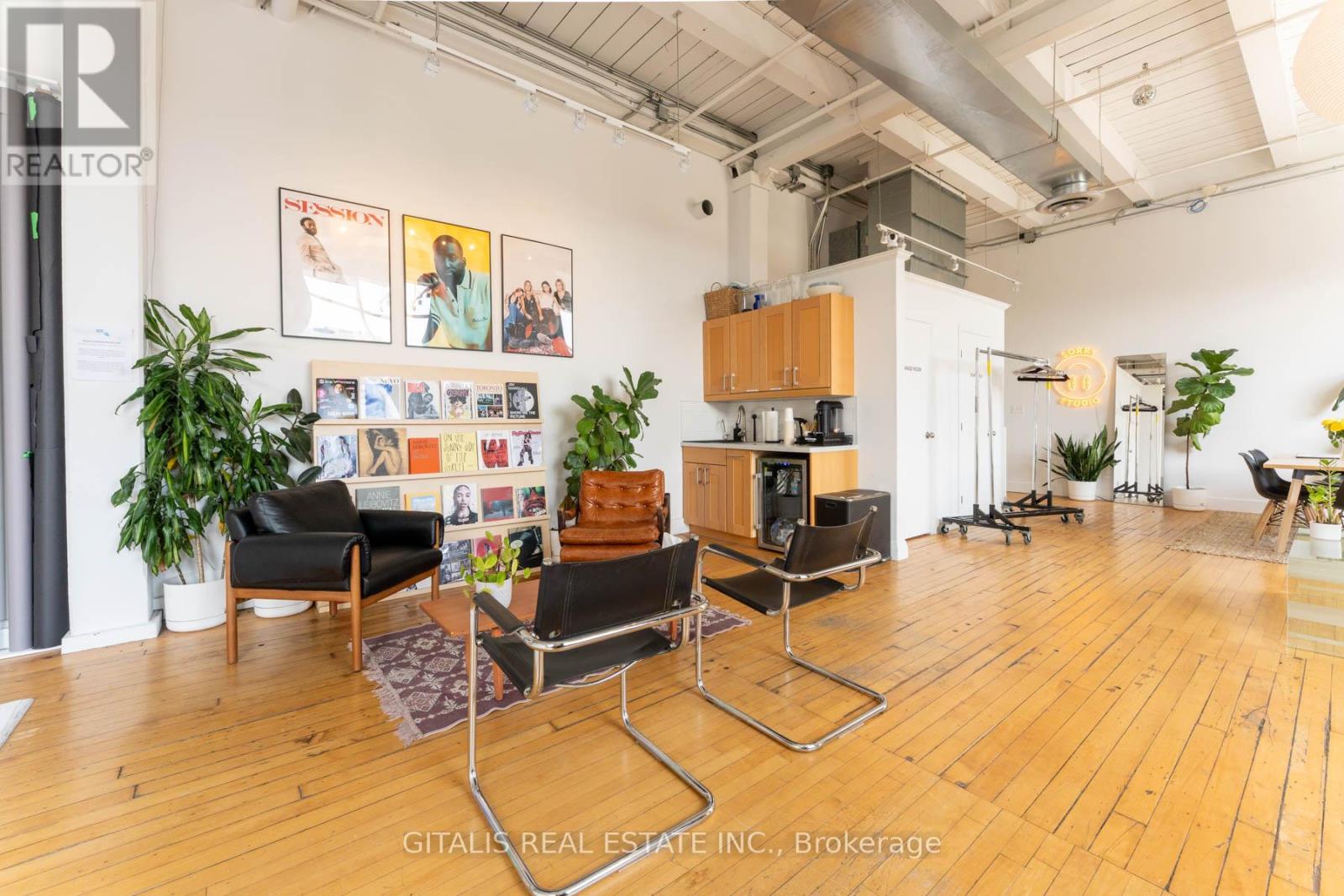 207B - 219 DUFFERIN STREET, Toronto (South Parkdale) — photo 3