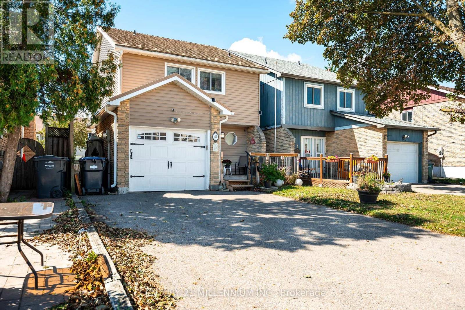 65 PRIMROSE CRESCENT - 2