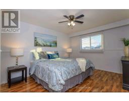 Laundry room - Upper - 19 Ashurst Crescent N, Brampton, ON L6V3N6 Photo 8