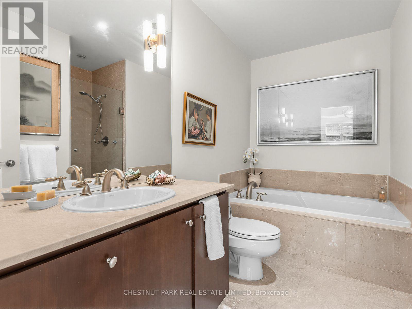 311 - 2855 BLOOR STREET W, Toronto (Stonegate-Queensway) — photo 11