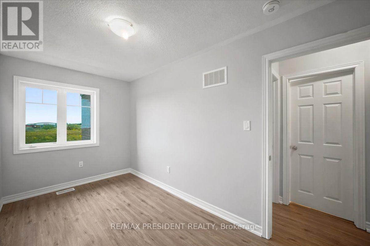 3955 LODI ROAD - Image 32