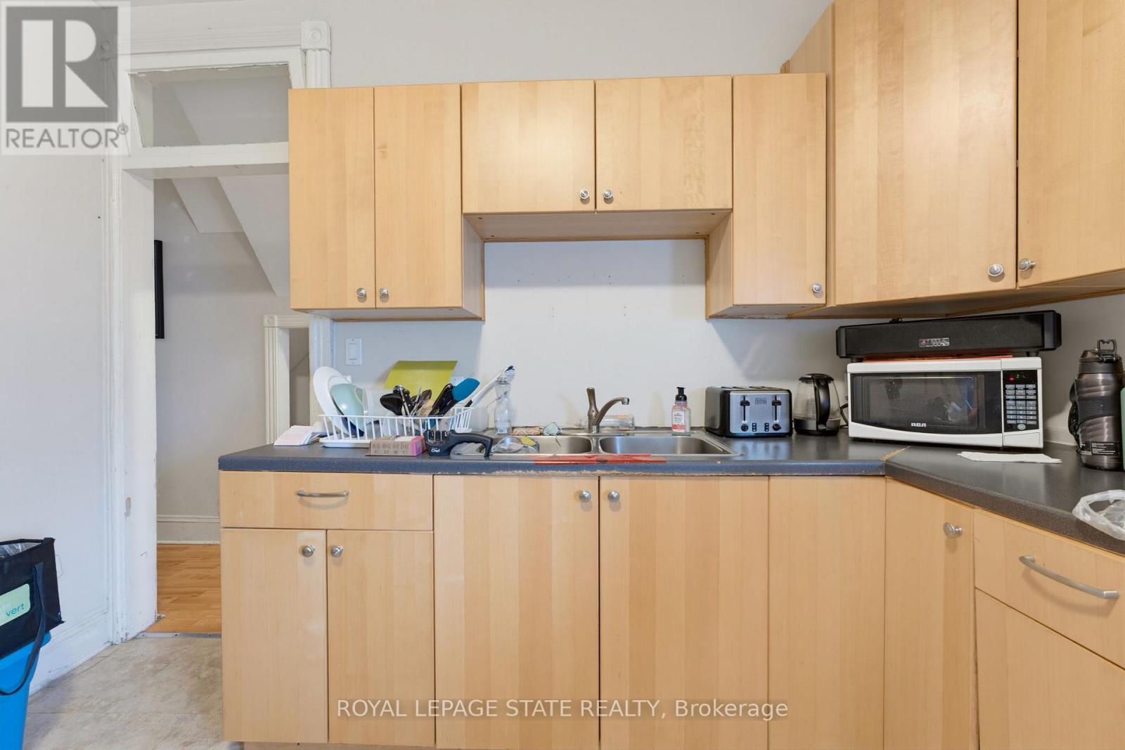 113 WENTWORTH STREET S, Hamilton (Stinson) — photo 9