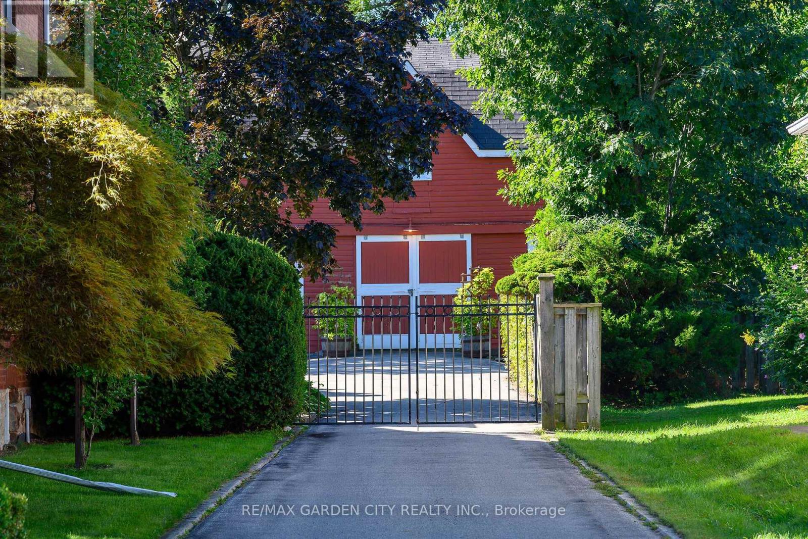126 MAIN STREET E, Grimsby (Grimsby East) — photo 5