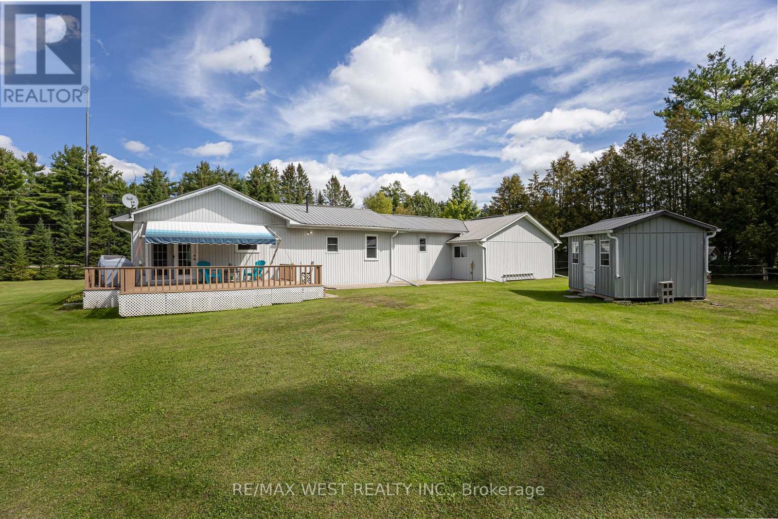 7621 HWY 35 - Image 14