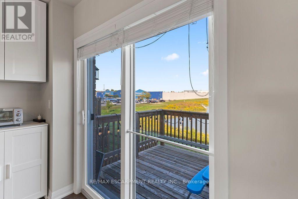 28 Canary Grass Boulevard, Hamilton, ON photo 22