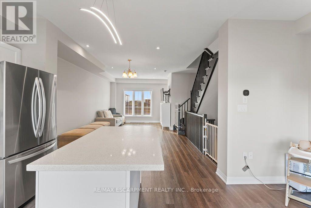 28 Canary Grass Boulevard, Hamilton, ON photo 23