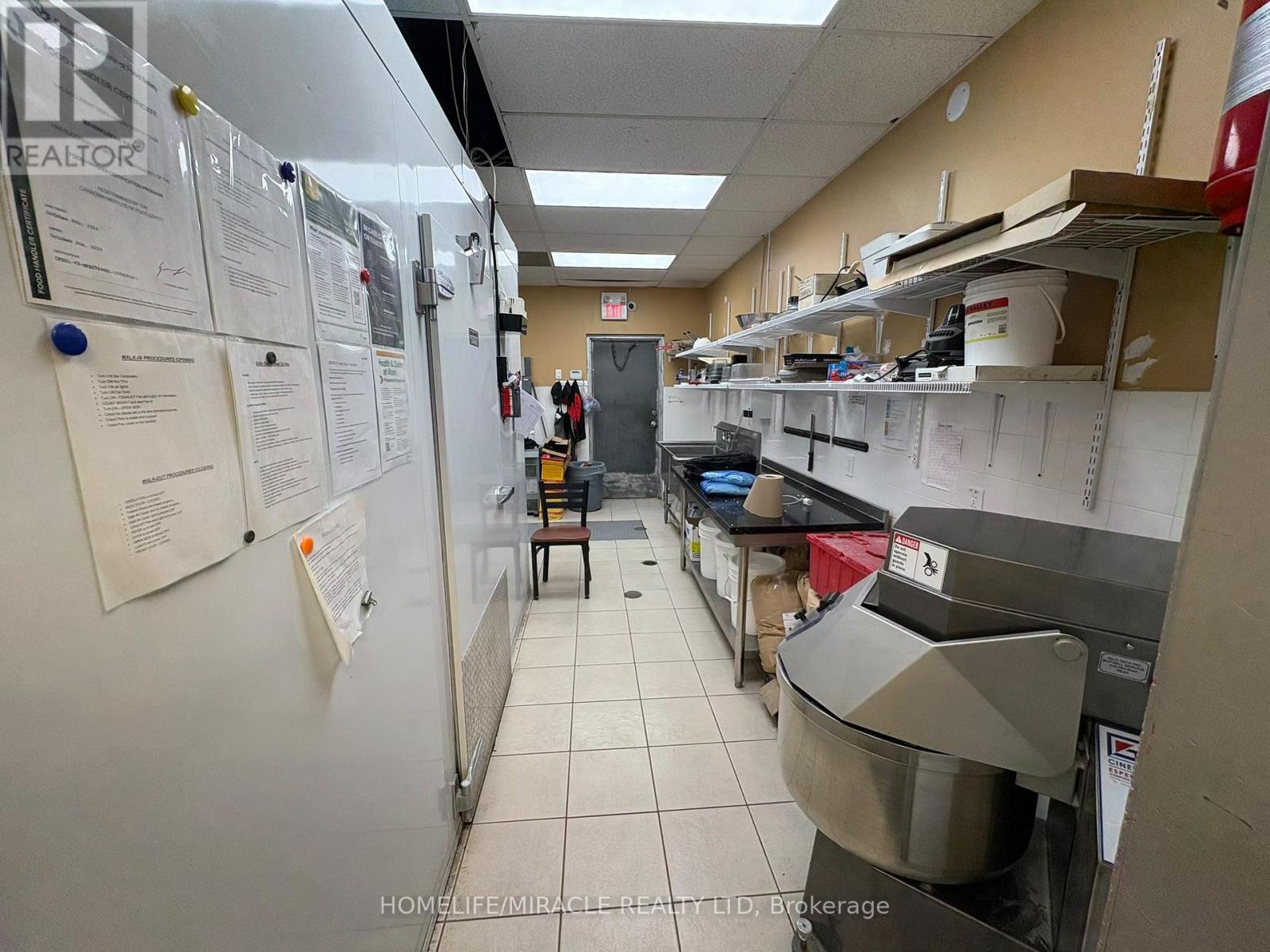 2 - 4293 KING STREET E, Kitchener — photo 8