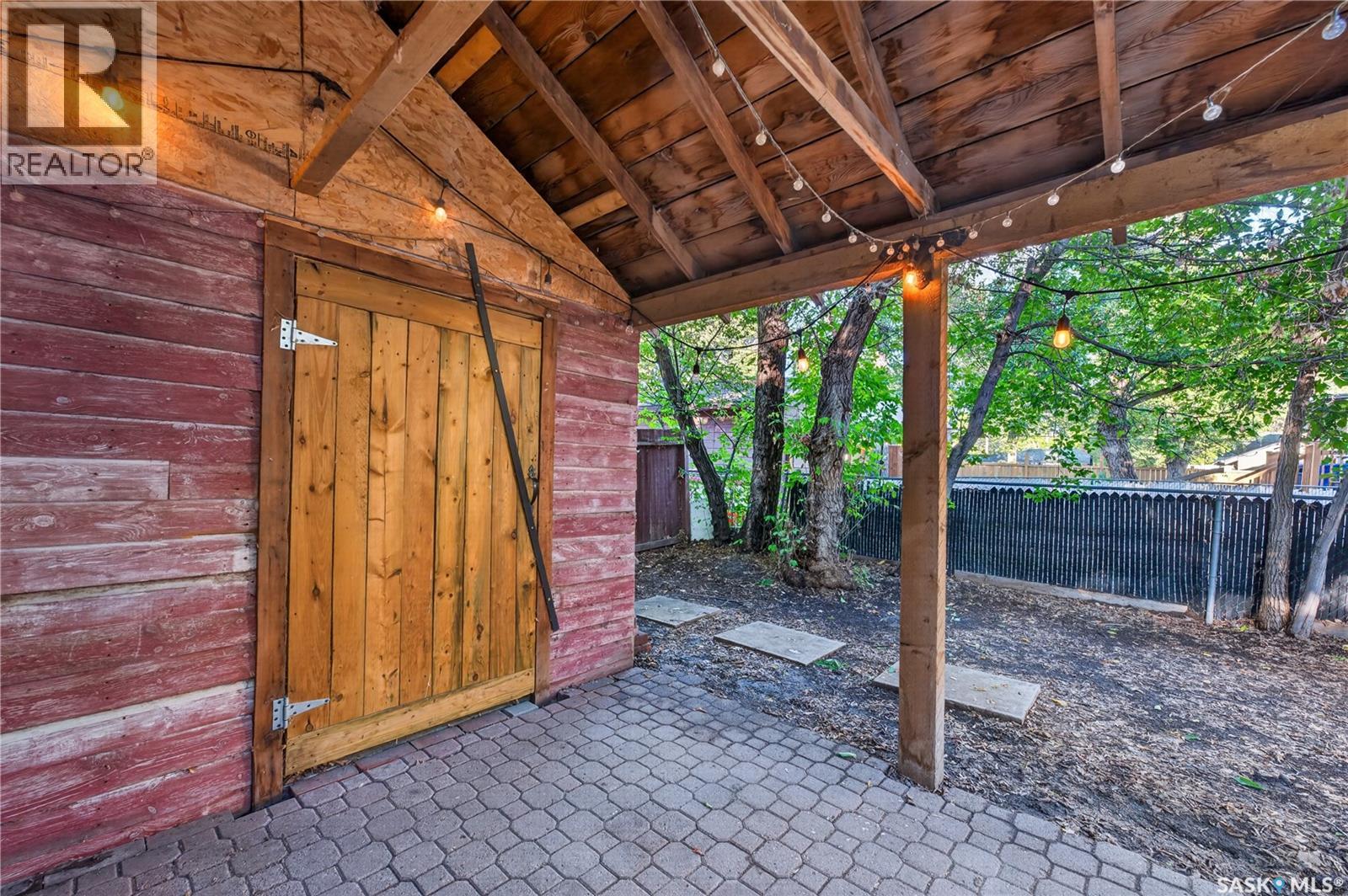 1208 COLLEGE AVENUE, Regina — photo 19