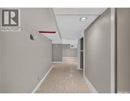1208 College Avenue, Regina, SK S4P1A9 Photo 13