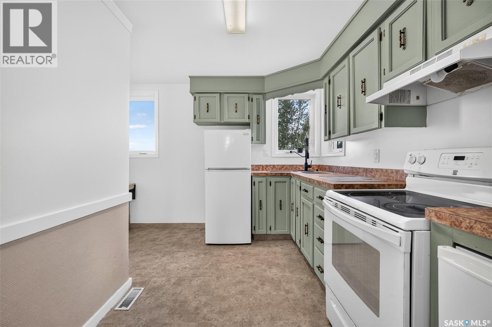 Richter Acreage, Redburn Rm No. 130 — photo 11