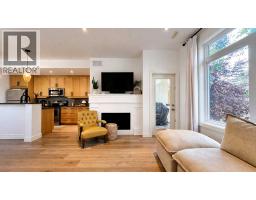 Living room - 3, 2118 35 Avenue Sw, Calgary, AB T2T2E3 Photo 6