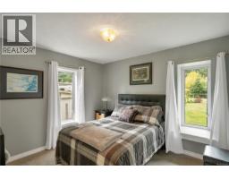 8930 Mclarey Ave, Black Creek, BC V9J1A3 Photo 24