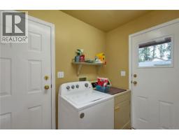 8930 Mclarey Ave, Black Creek, BC V9J1A3 Photo 29
