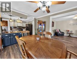 Family room - 7703 Base Line, Wallaceburg, ON N8A4L3 Photo 7