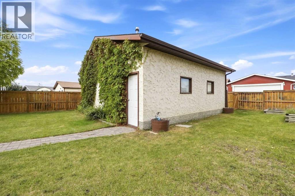 102 Richards Crescent, Red Deer