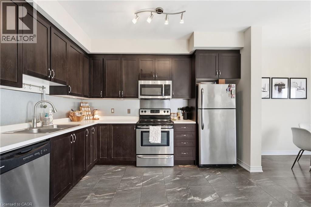 43 KERMAN Avenue Unit# 8, Grimsby — photo 3