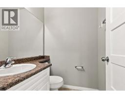 30, 187 Millennium Gate, Fort Mcmurray, AB T9K0P3 Photo 11