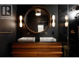581 & 571 Vancouver Avenue, Penticton, BC V2A1A4 Photo 32