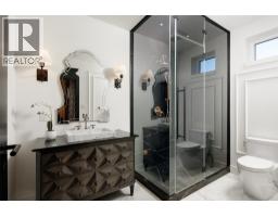 581 & 571 Vancouver Avenue, Penticton, BC V2A1A4 Photo 34