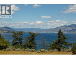 581 & 571 Vancouver Avenue, Penticton, BC V2A1A4 Photo 43