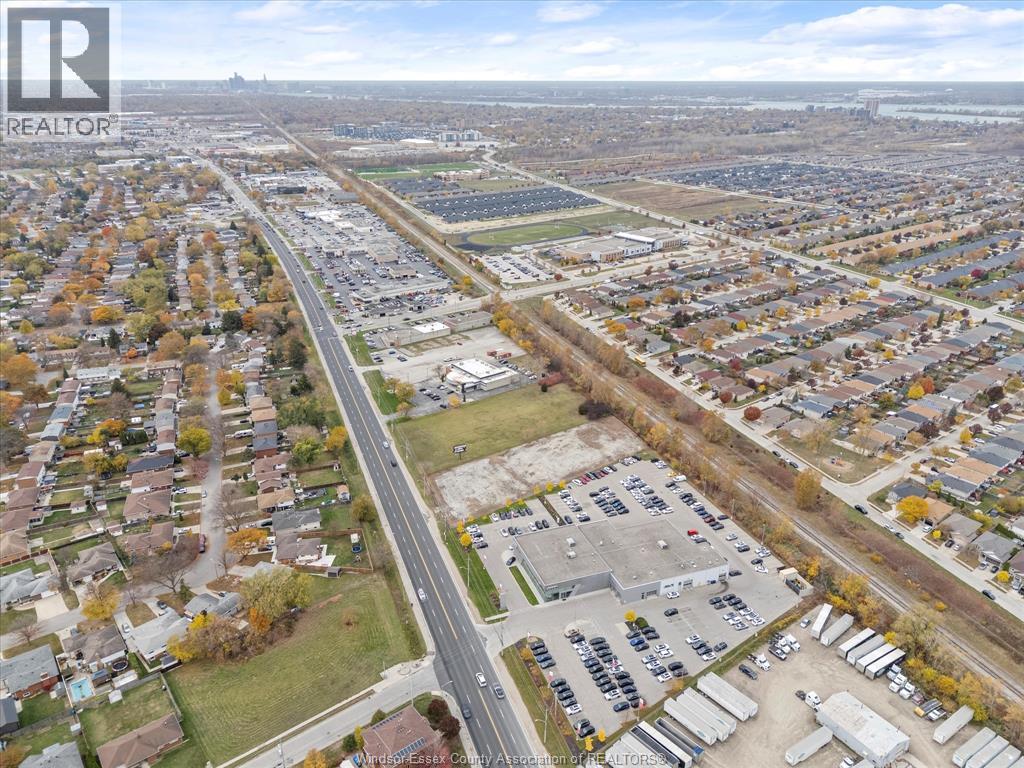 10982 TECUMSEH ROAD East, Windsor — photo 8