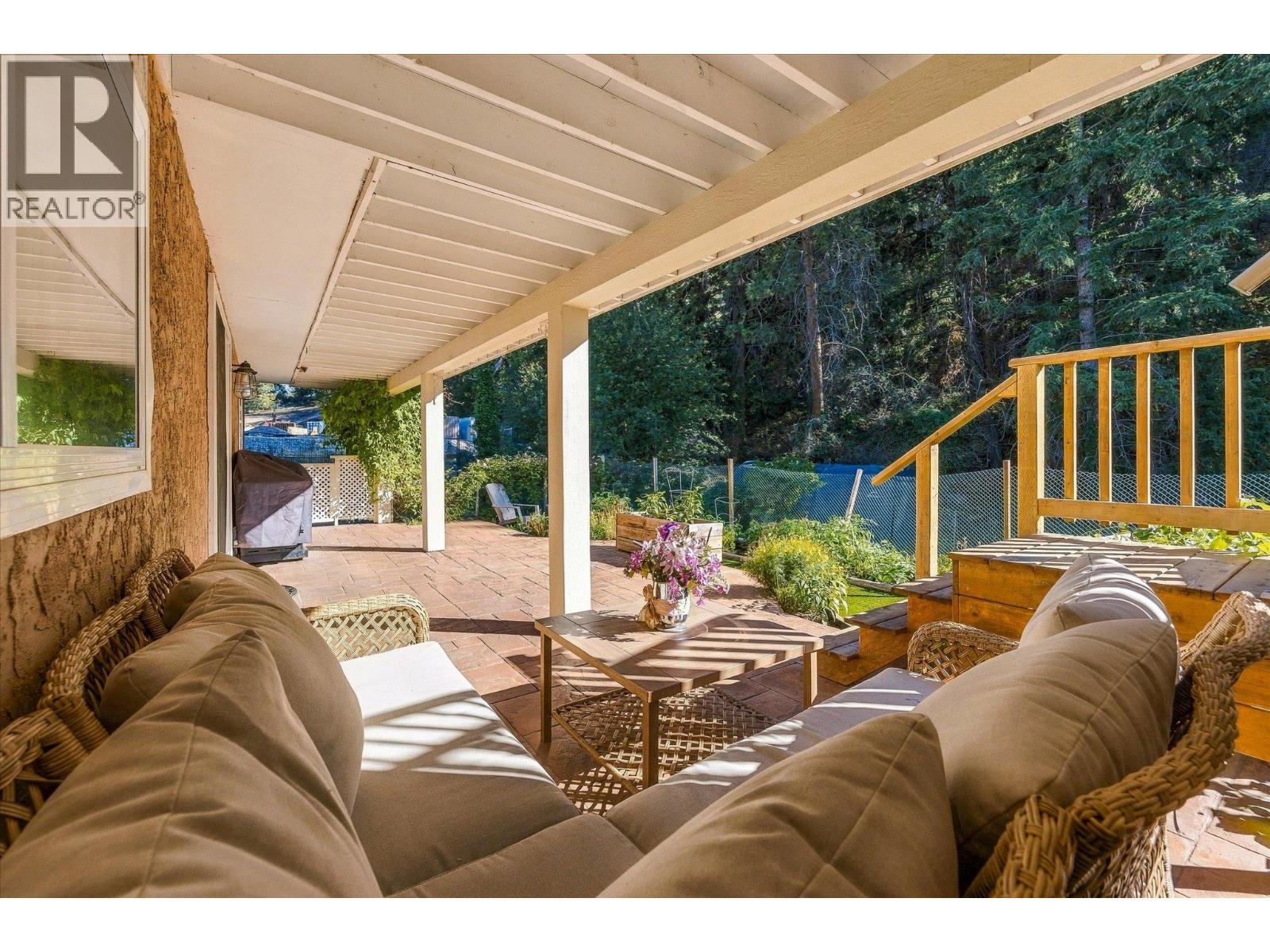  2684 Alhambra Drive, West Kelowna