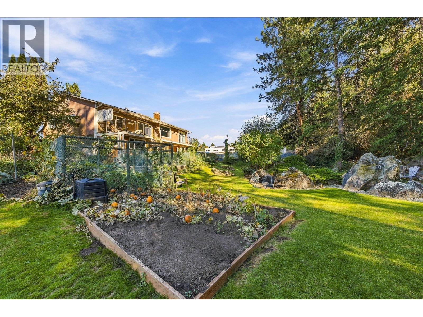  2684 Alhambra Drive, West Kelowna