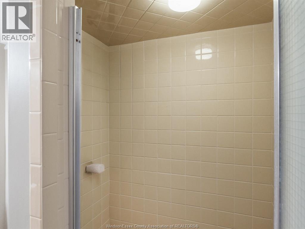 264 PATRICE DRIVE - 32