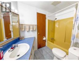 20427 Highway 2, Rural Smoky River No  130, M D  Of, AB T0H1G0 Photo 17