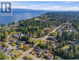620 Spruce St, Qualicum Beach, BC V9K1J1 Photo 53