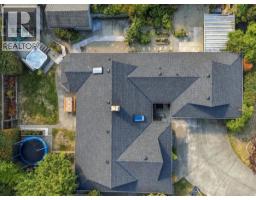 620 Spruce St, Qualicum Beach, BC V9K1J1 Photo 62