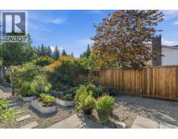 620 Spruce St, Qualicum Beach, BC V9K1J1 Photo 34