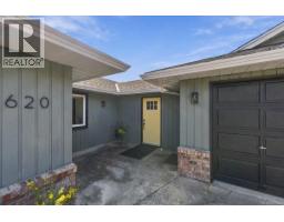 620 Spruce St, Qualicum Beach, BC V9K1J1 Photo 43