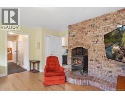 620 Spruce St, Qualicum Beach, BC V9K1J1 Photo 41