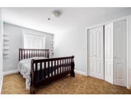976 Parker Street, White Rock, BC V4B4R4 Photo 30