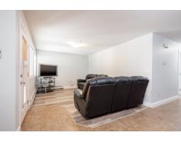 976 Parker Street, White Rock, BC V4B4R4 Photo 32