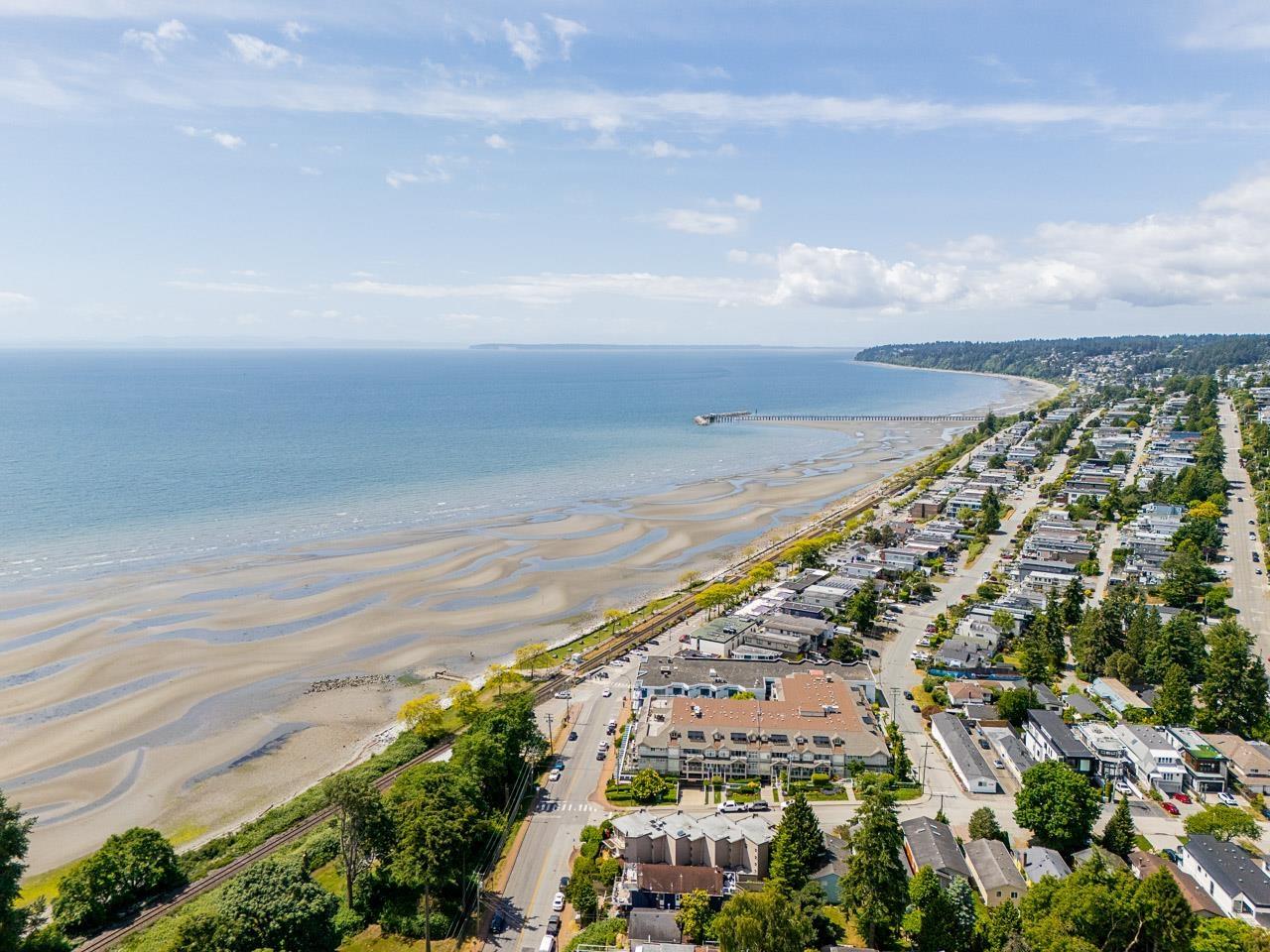 8 Bed, 4 Bath House for Sale in White Rock – 976 PARKER STREET, White Rock – MLS# R3166416 - Image 38
