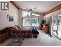309 Kootenay Street, Lardeau, BC V0G1M0 Photo 34