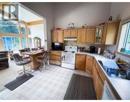 309 Kootenay Street, Lardeau, BC V0G1M0 Photo 25