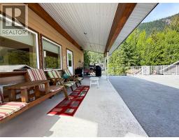 309 Kootenay Street, Lardeau, BC V0G1M0 Photo 31