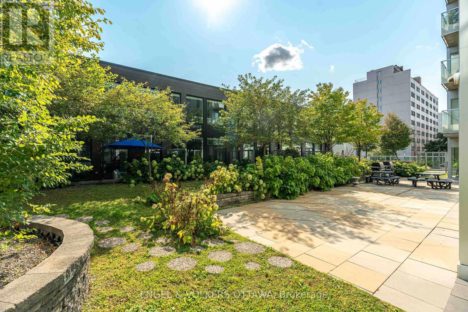1 Bed, 2 Bath Apartment for Sale in Ottawa – 202 – 197 LISGAR STREET, Ottawa – MLS# X13799746 - Image 32