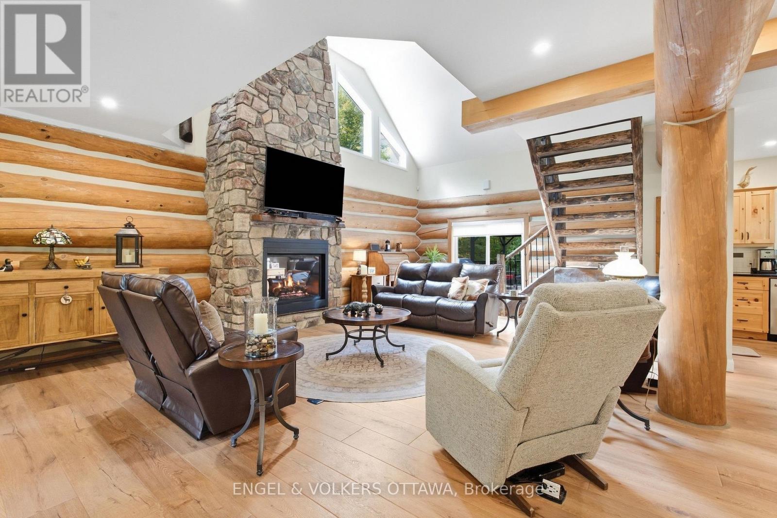935 KIPPEN ROAD, McNab/Braeside — photo 5