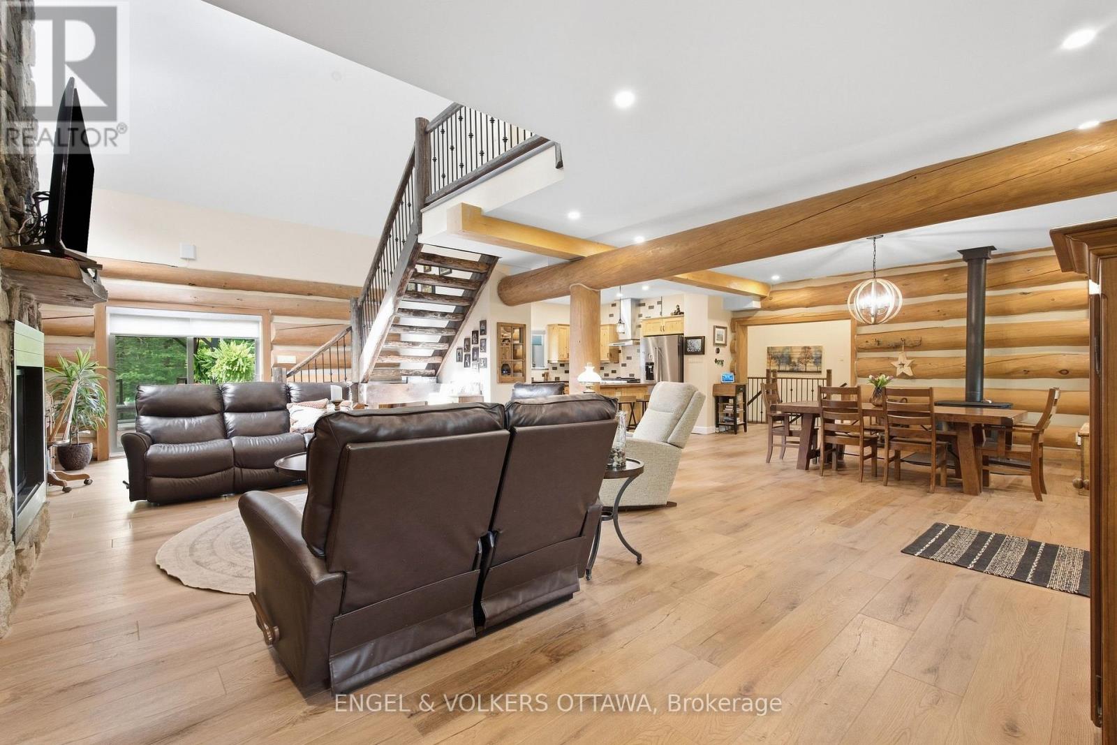 935 KIPPEN ROAD, McNab/Braeside — photo 8