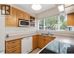 249 Kitchener Crescent Unit# 5, Kamloops, BC V2B1B9 Photo 12