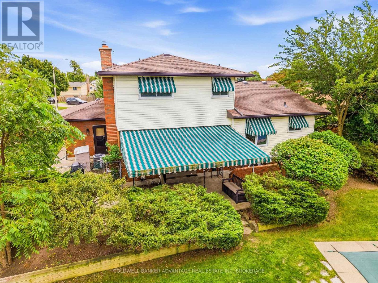 7 LEE CRESCENT - Image 32