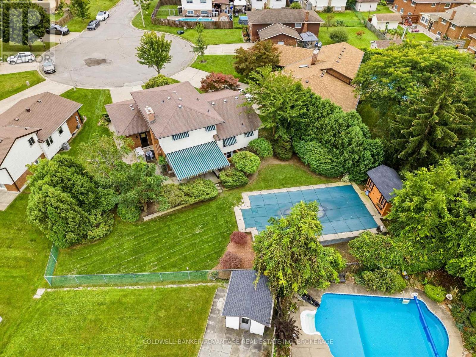 7 LEE CRESCENT - 45