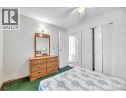 Breakfast - 3531 42 Street Ne, Calgary, AB T1Y4S5 Photo 12